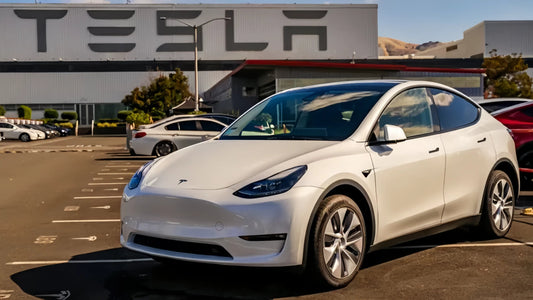 Tesla Rolls Out Auto Shift Beta & Battery Health Features in 2025.8.6 Update for Refreshed Model Y