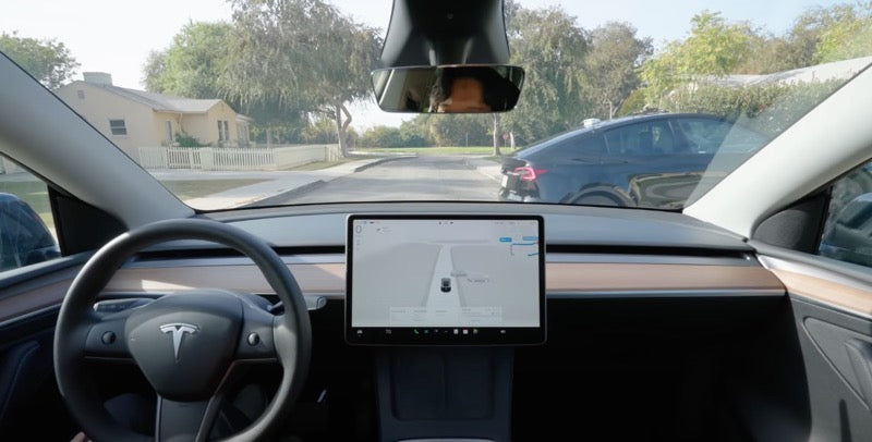 Tesla China Introduces Model Y Ambient Lighting Retrofit for RMB1,299 ($180)